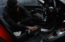 Nettoyage automobile à domicile – Bourgoin-Jallieu LadyClean.auto vous offre un service pratique et professionnel directement chez vous.